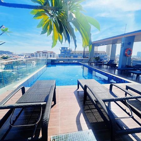 Honey Boutique Hotel Pattaya Dış mekan fotoğraf